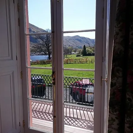 House Ξενοδοχείο 5*