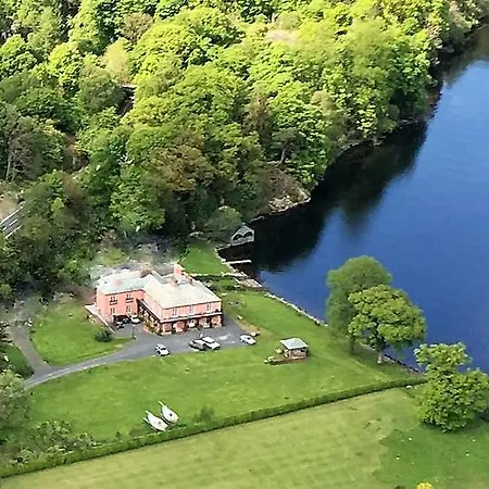 Отель House Гленриддинг